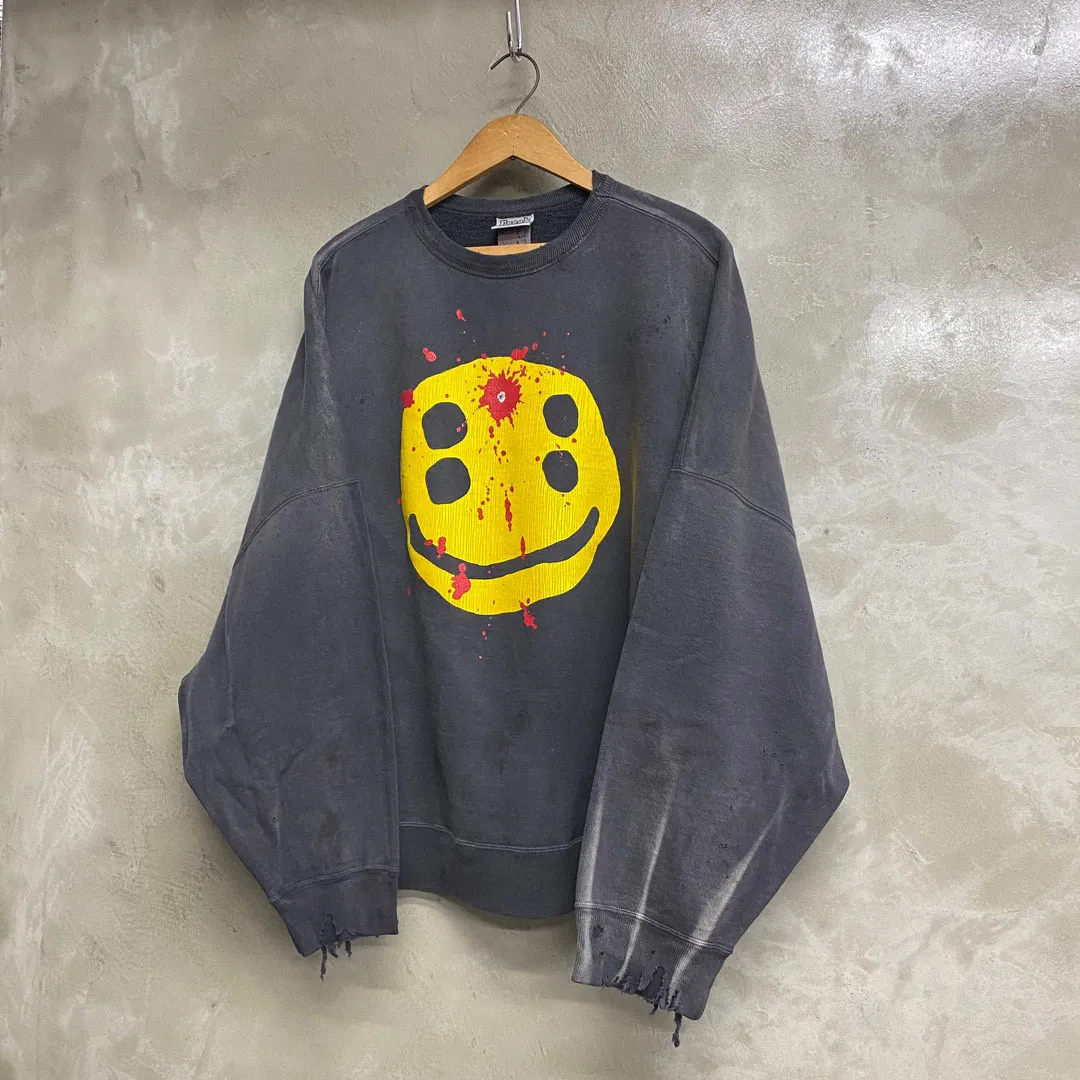 SAINT Mxxxxxx x CACTUS PLANT FLEA MARKET SMILE SWEATER SHIRT CPFM co-branded sweatshirt with smiley face, washed black S-XL, ready-to-wear Assute dyeing, heavy fermentation washing, multi-position spray fading, ultra-complex manual polishing/destruction treatment/special shearing treatment, special striped cuffs/multi-position shearing/pure handmade graffiti and dirty The only correct co-branded main wheat label/wash water label/little angel anti-counterfeiting label in the entire network